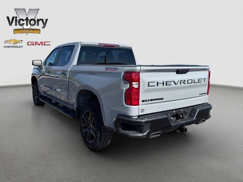 Used 2024 Chevrolet Silverado 1500 Custom Trail Boss w/ LPO, Dark Essentials Package AWD/4WD image 4