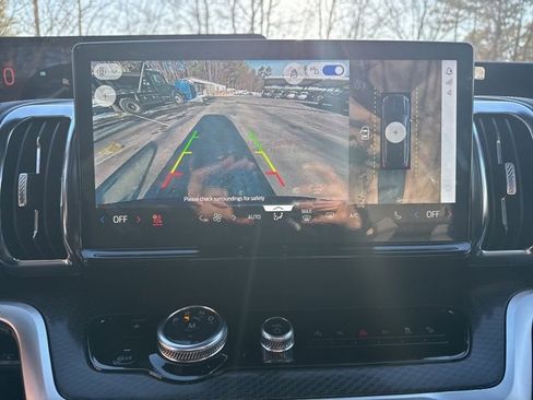 New 2025 Ford Expedition Max Platinum w/ Stealth Performance Package image 17