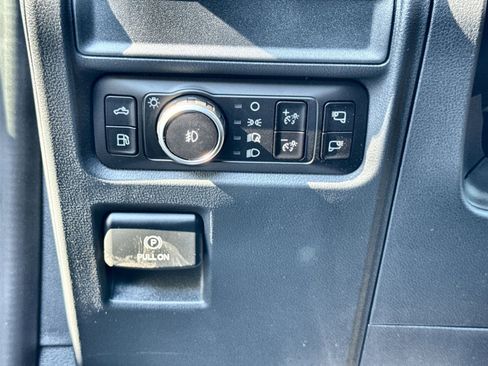 New 2025 Ford F150 XLT w/ Equipment Group 302A MID image 17