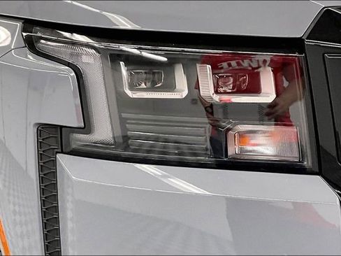 New 2026 Nissan Frontier SV w/ Tow Package image 14