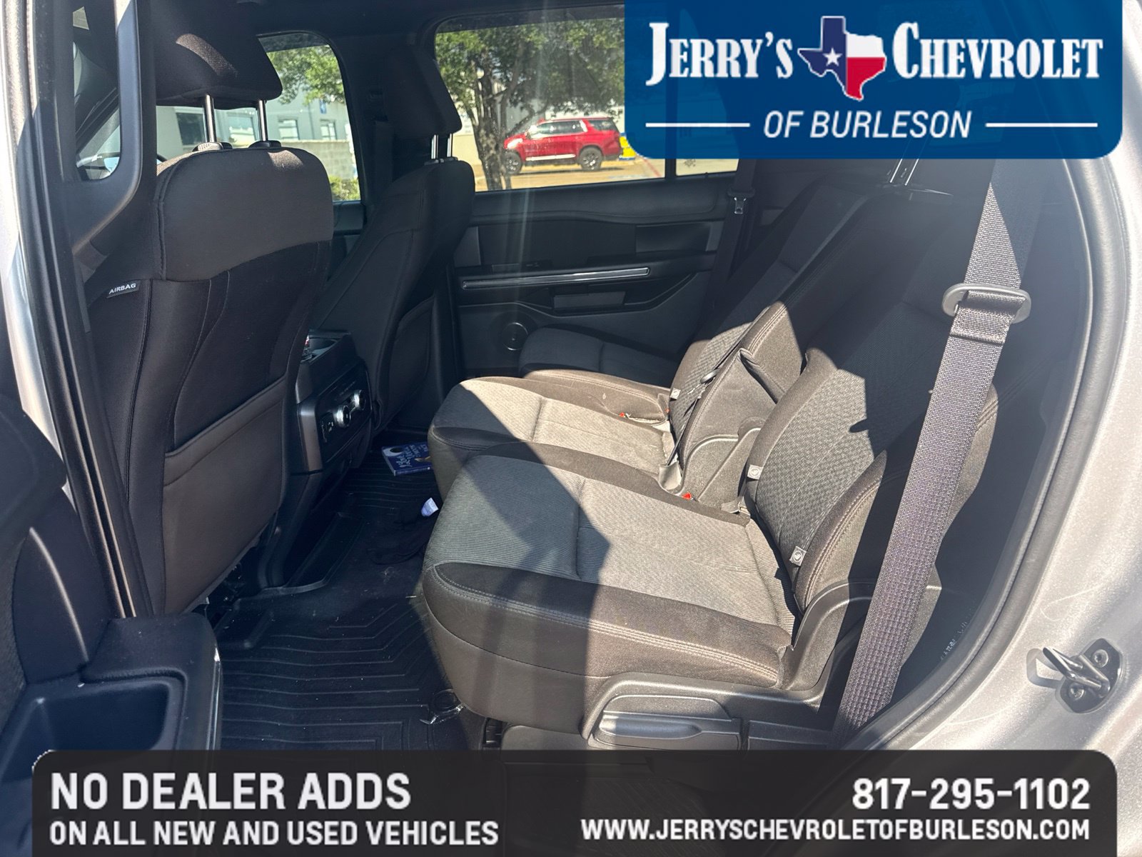 Used 2021 Ford Expedition XLT RWD image 6