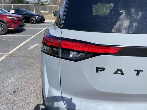 Used 2024 Nissan Pathfinder Rock Creek image 25