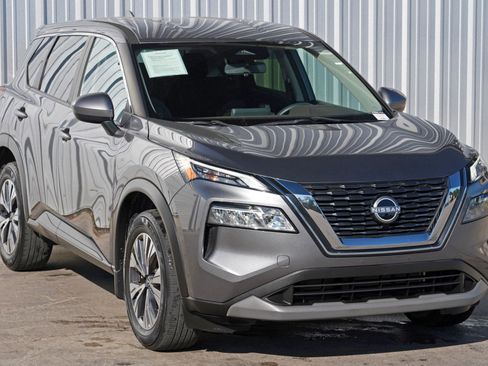 Used 2023 Nissan Rogue SV image 46