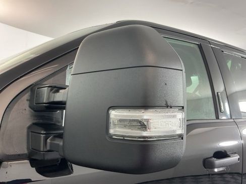 Used 2023 Ford F350 XLT image 9