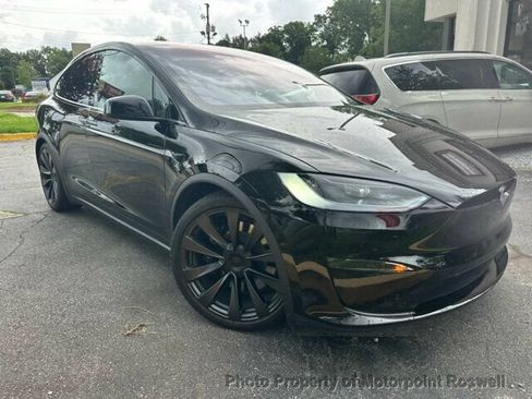Used 2024 Tesla Model X AWD/4WD image 3