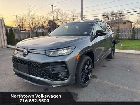 New 2026 Volkswagen Tiguan SE R-Line AWD/4WD image 1