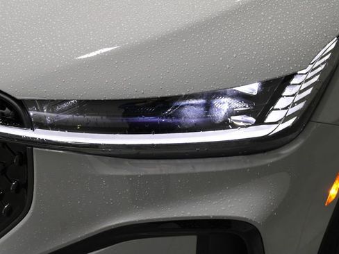 New 2026 Lincoln Nautilus Reserve w/ Jet Appearance Package image 58