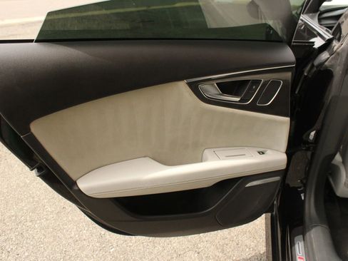Used 2018 Audi S7 Premium Plus AWD/4WD image 17