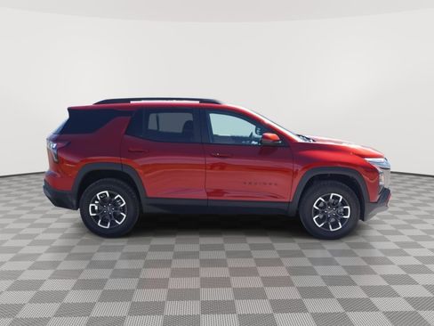 New 2026 Chevrolet Equinox ACTIV w/ Convenience Package III AWD/4WD image 2