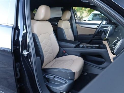 New 2026 Volkswagen Atlas Cross Sport SE image 22