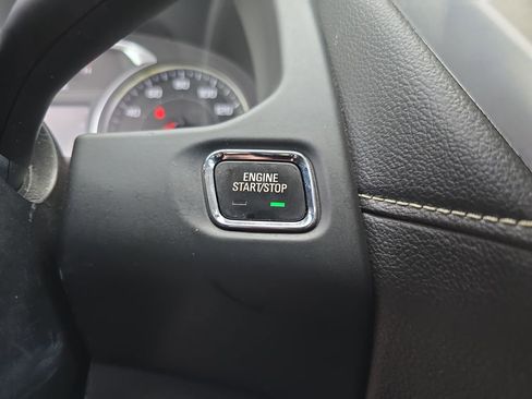 Certified 2021 GMC Acadia SLE w/ Driver Convenience Package AWD/4WD image 22