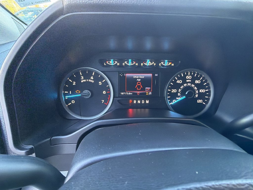 Used 2017 Ford F150 XLT w/ Equipment Group 301A Mid AWD/4WD image 26