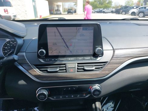 Used 2019 Nissan Altima 2.0 Edition One image 21