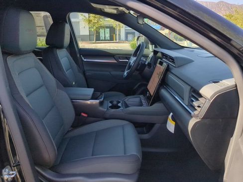 New 2026 GMC Terrain AT4 AWD/4WD image 25
