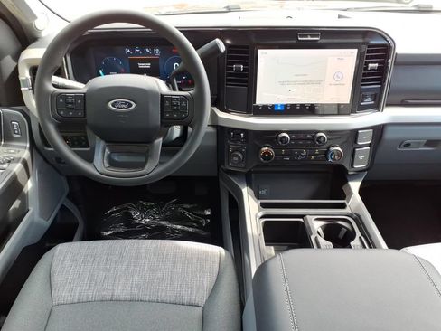 New 2026 Ford F250 XLT w/ XLT Premium Package AWD/4WD image 19