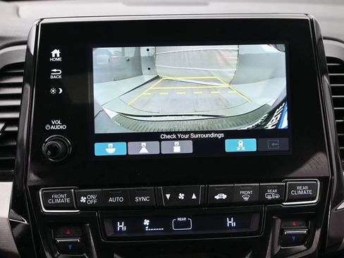 Certified 2023 Honda Odyssey Touring image 29