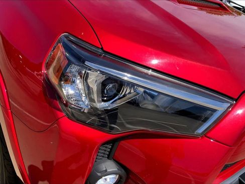 Used 2024 Toyota 4Runner TRD Off-Road Premium image 26