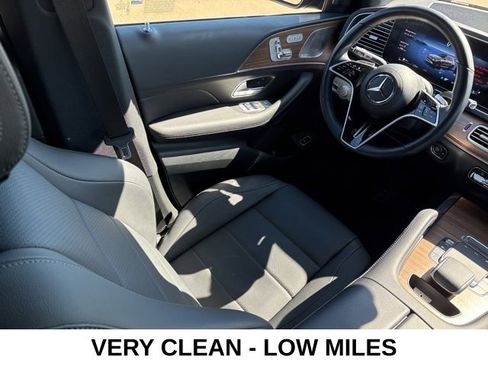 Used 2025 Mercedes-Benz GLE 350 4MATIC image 16