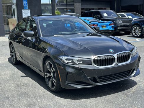 Used 2023 BMW 330i Sedan w/ Driving Assistance Package RWD image 6