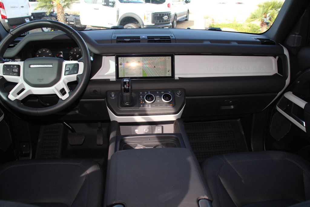 Used 2024 Land Rover Defender 110 S AWD/4WD image 17