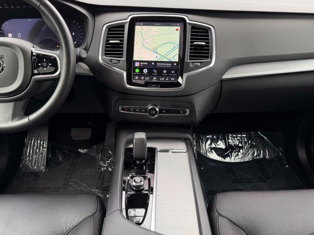 Used 2024 Volvo XC90 B5 Core w/ Climate Package AWD/4WD image 11