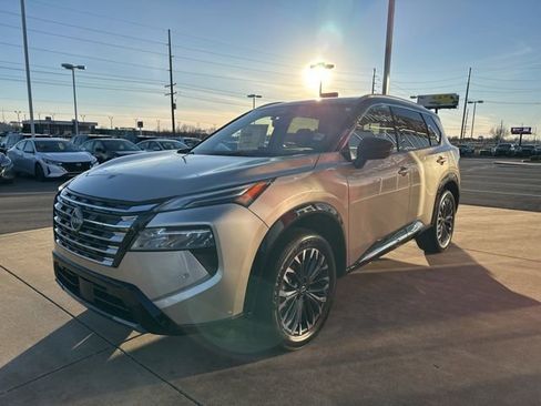 New 2026 Nissan Rogue Platinum w/ Platinum Premium Package image 7