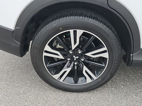 Used 2024 Mitsubishi Eclipse Cross SE AWD/4WD image 5
