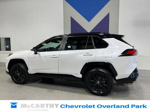 Used 2023 Toyota RAV4 XSE AWD/4WD image 7