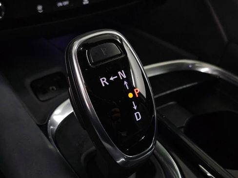 Used 2019 Buick Enclave Essence w/ Trailering Package, 5000 lbs. FWD image 21