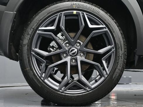 Certified 2026 Nissan Kicks SR w/ SR Premium Package FWD image 9
