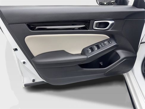 Used 2023 Honda Civic EX-L image 30