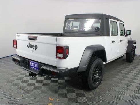 New 2026 Jeep Gladiator Sport image 23