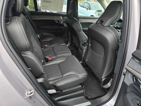 New 2026 Volvo XC90 T8 Ultra w/ Lounge Package image 13