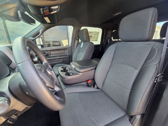 New 2027 RAM 3500 Tradesman AWD/4WD image 25