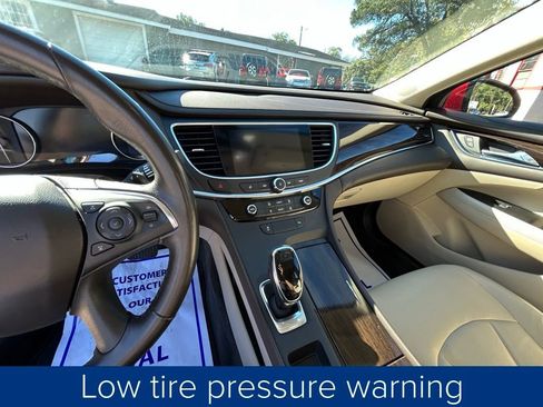 Used 2017 Buick LaCrosse Preferred image 32