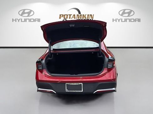 Certified 2025 Hyundai Sonata SE FWD image 24