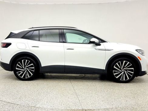 Used 2024 Volkswagen ID.4 S RWD image 4