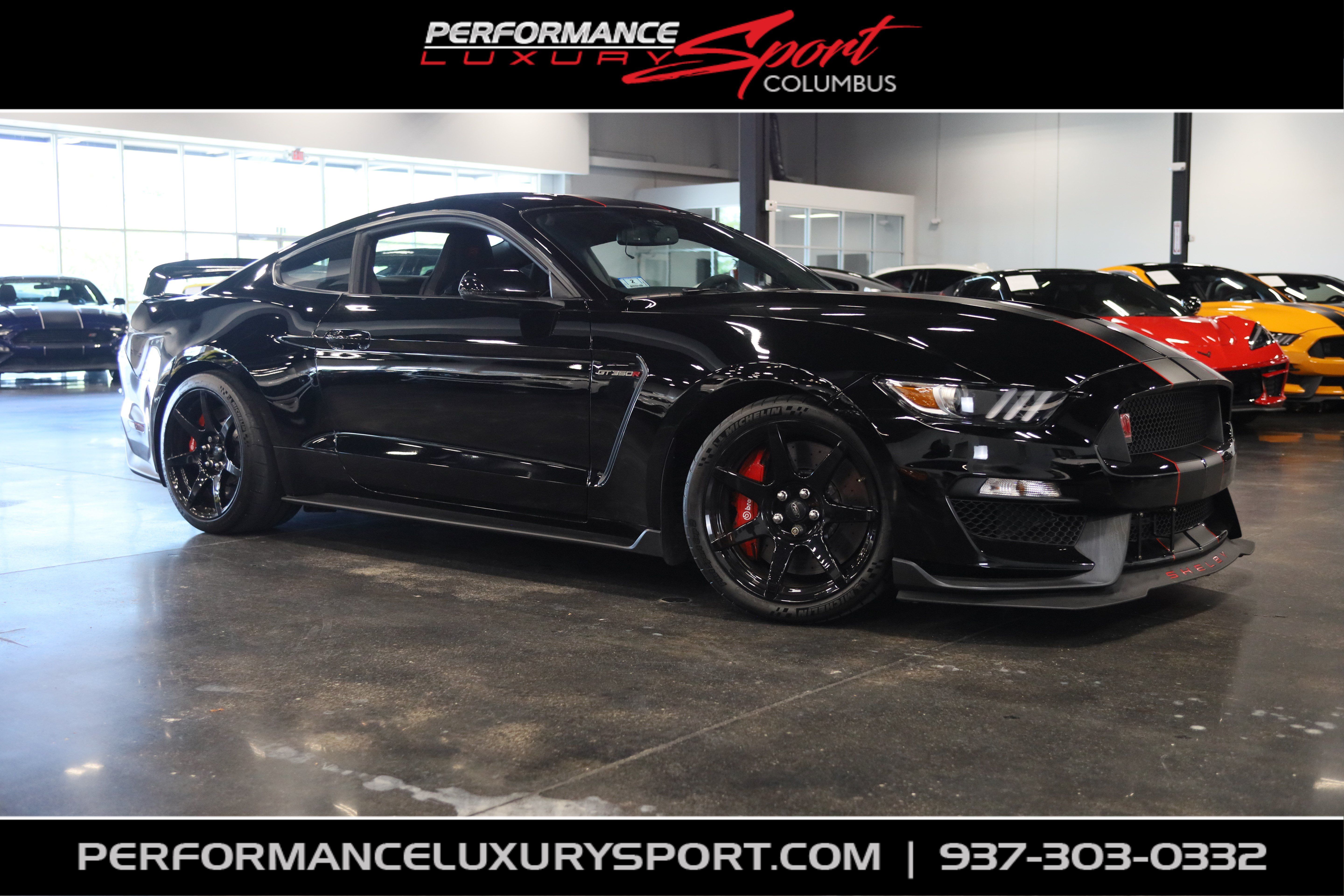 Used 2017 Ford Mustang Shelby GT350R w/ GT350R Equipment Group 920A RWD image 1