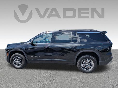 Used 2024 Chevrolet Traverse LT FWD image 31