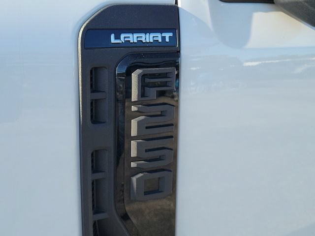 Used 2024 Ford F250 Lariat w/ Lariat Ultimate Package AWD/4WD image 7