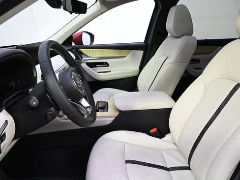 Certified 2025 MAZDA CX-90 3.3 Turbo S w/ Premium Plus image 13