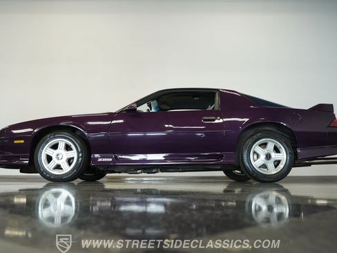 Used 1992 Chevrolet Camaro Z28 image 8