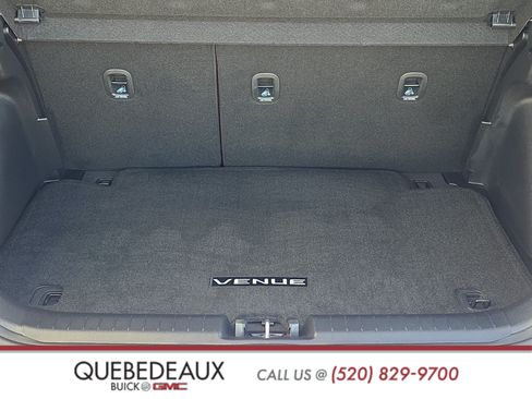 Used 2026 Hyundai Venue SE FWD image 7