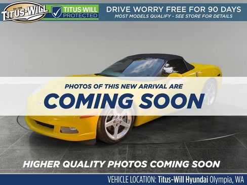 Used 2005 Chevrolet Corvette Convertible w/ Preferred Equipment Group RWD image 2
