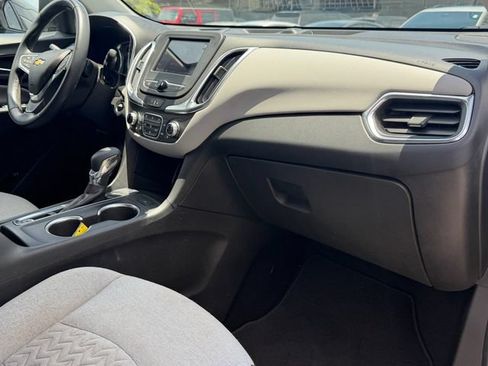 Used 2022 Chevrolet Equinox LT FWD image 15