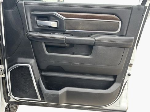 Used 2022 RAM 2500 Laramie image 33