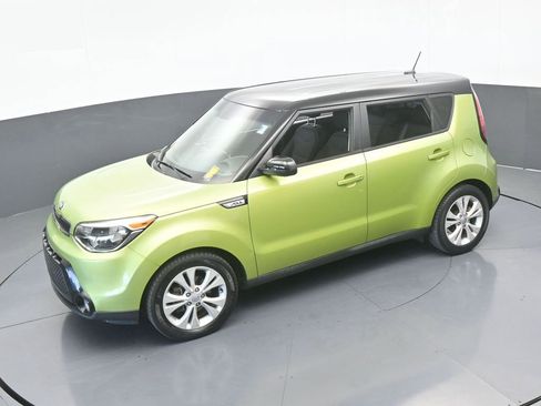 Used 2016 Kia Soul + image 42