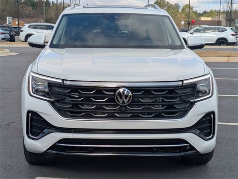 New 2026 Volkswagen Atlas SEL Premium R-Line image 9