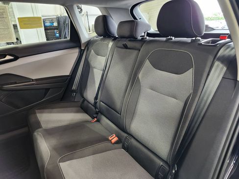 Certified 2024 Volkswagen Taos S AWD/4WD image 11