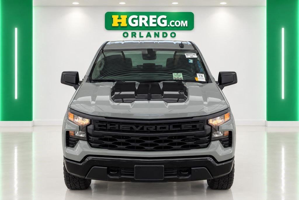 Used 2024 Chevrolet Silverado 1500 Custom Trail Boss w/ Dark Appearance Package AWD/4WD image 7